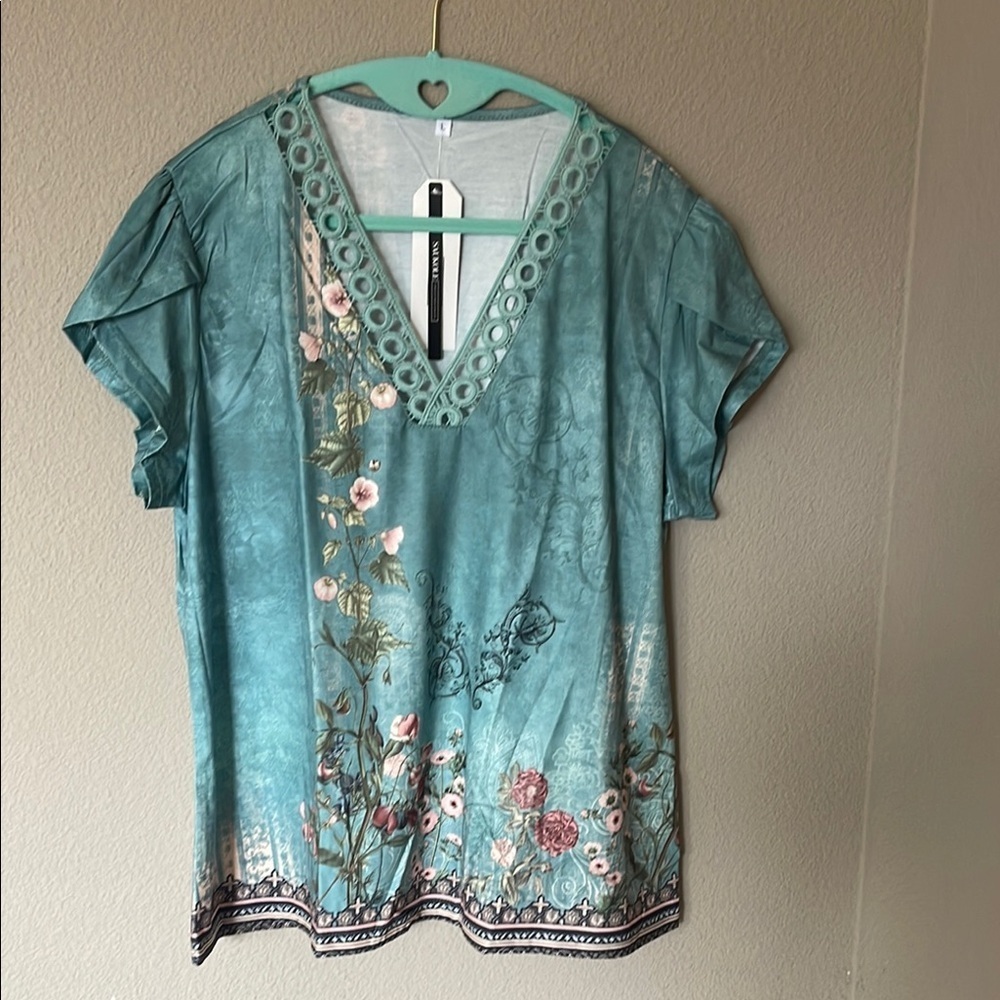 Green and White Graphic Embellished Blouse